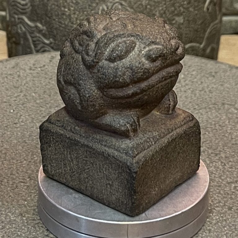 Carved Stone Lion-Knob Seal